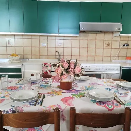 Casa Vacanze Stella Marina * 카포 리주토