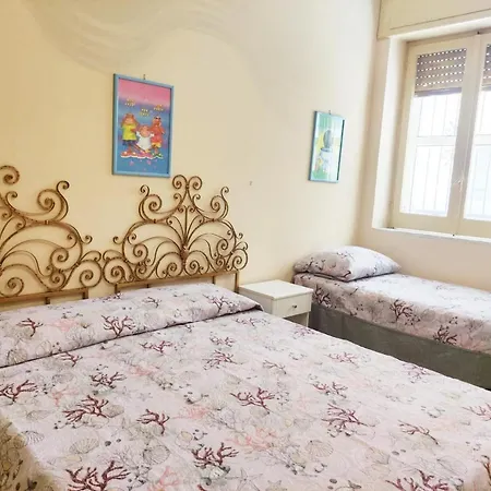 Casa Vacanze Stella Marina * 카포 리주토